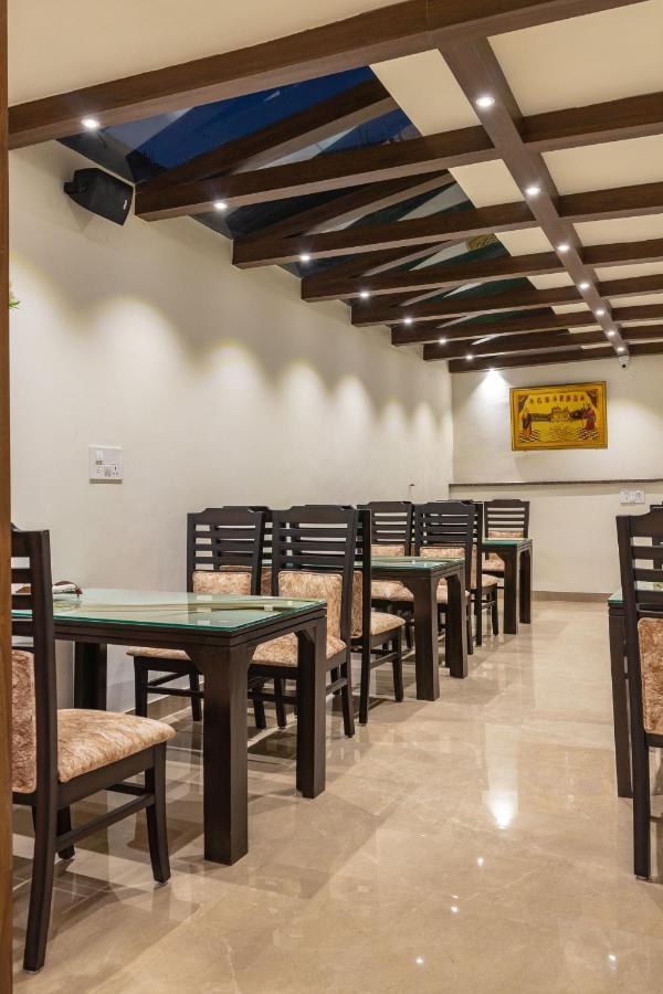 De Manora Homes - Unpretentious Hotel With A Garden , Posh Area Ranjit Avenue Amritsar Exteriér fotografie